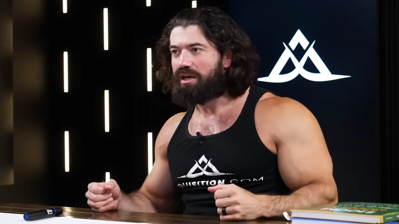 如果從零開始做內容行銷(2025):我從 Alex Hormozi 的 SPCL 戰術學到的落地整理 12 Alex 談到不同遊戲(不同的目標市場)不該相互比較